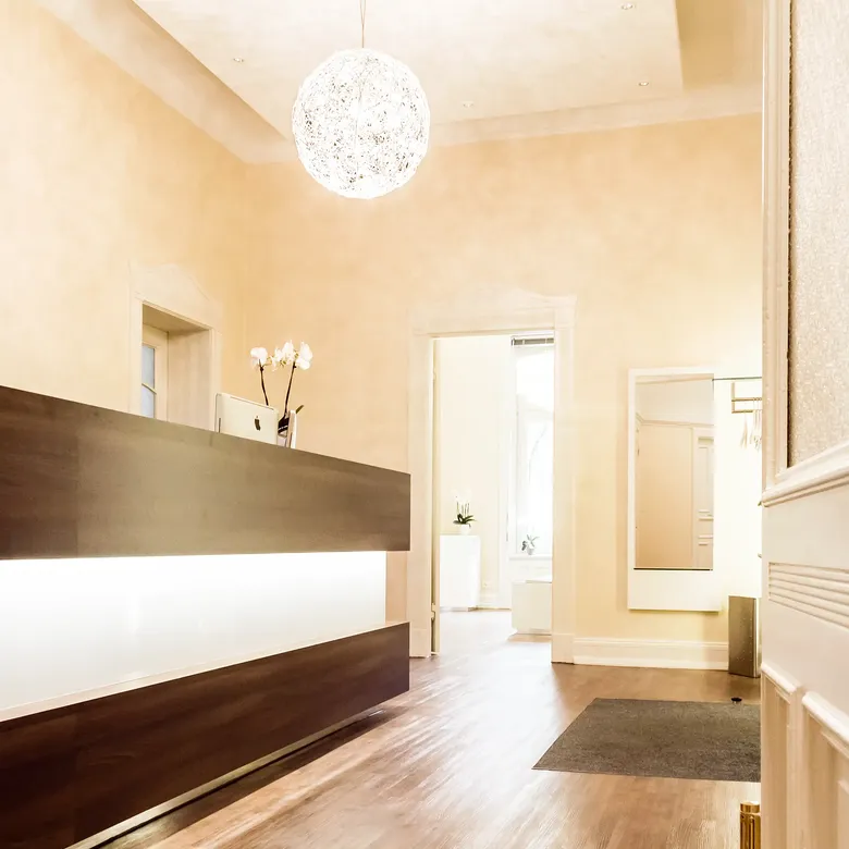 Die Zahnärzte am Mittelweg 150 in Hamburg